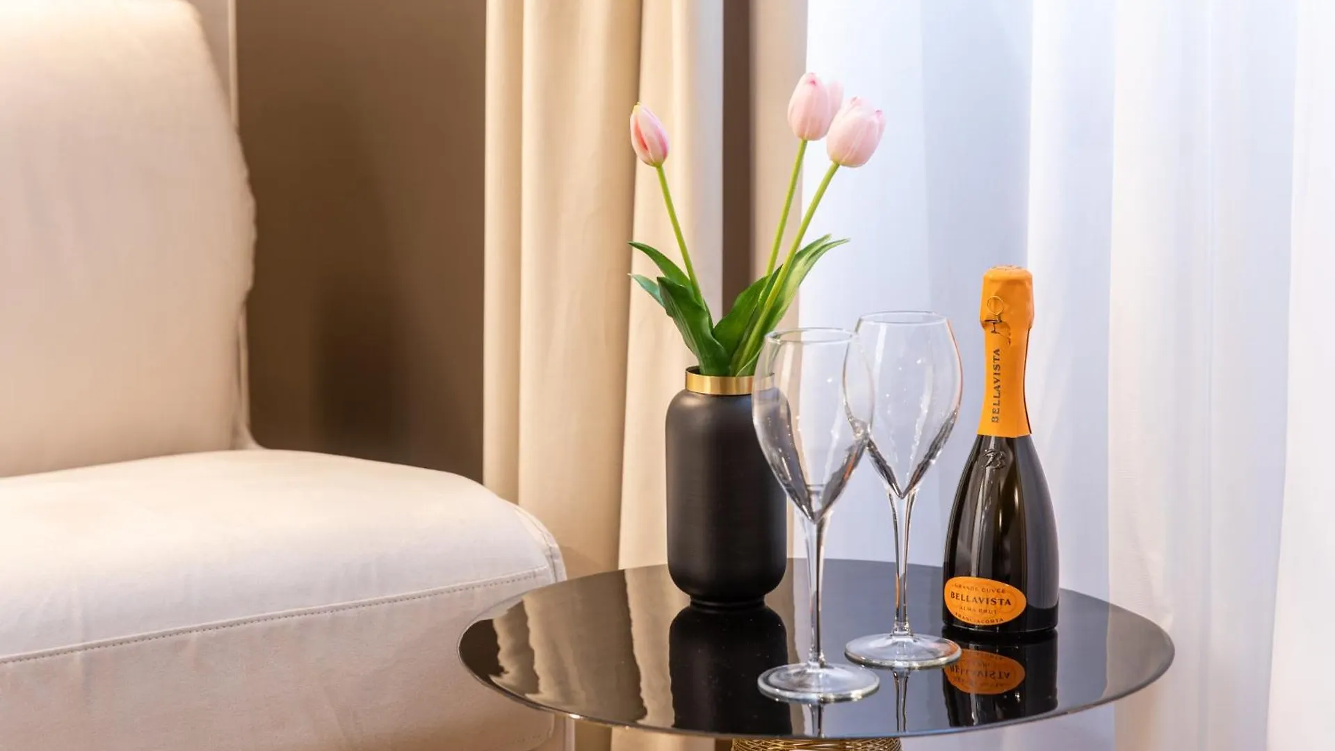 The Dream Suites Milan Italy